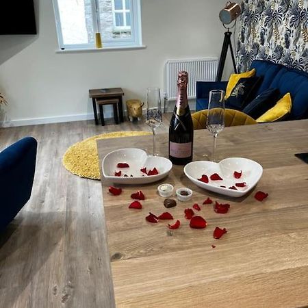 Ulverston Stunning 1 Bedroom Apartment Екстер'єр фото