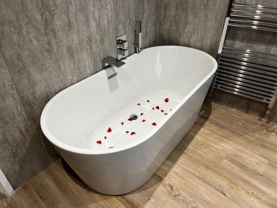 Ulverston Stunning 1 Bedroom Apartment Екстер'єр фото