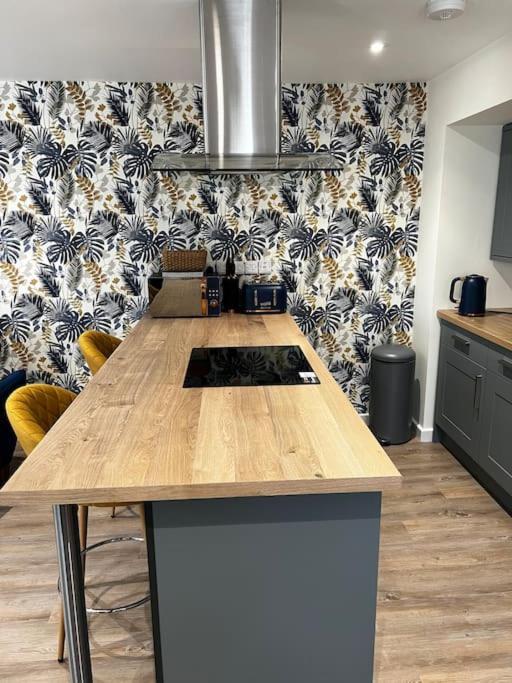 Ulverston Stunning 1 Bedroom Apartment Екстер'єр фото