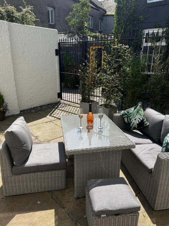 Ulverston Stunning 1 Bedroom Apartment Екстер'єр фото